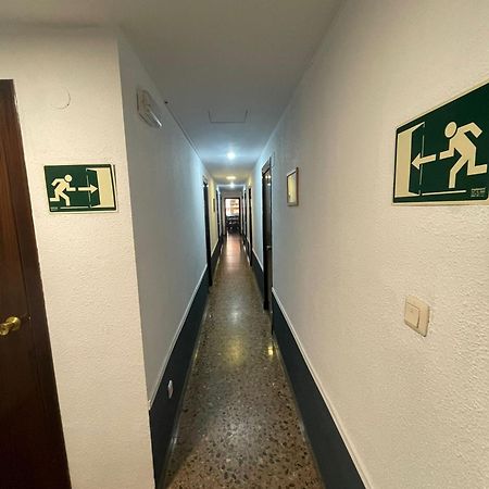 Hostal Milmarcos Сарагоса Екстер'єр фото