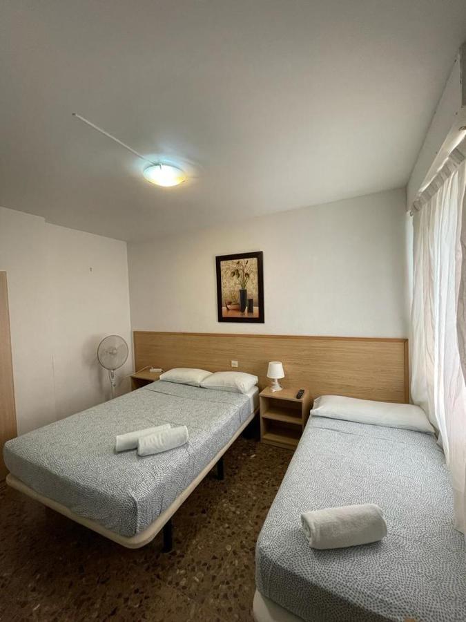 Hostal Milmarcos Сарагоса Екстер'єр фото