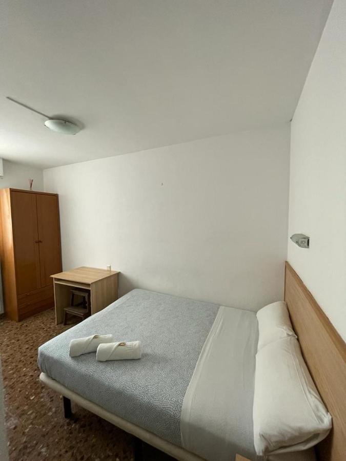 Hostal Milmarcos Сарагоса Екстер'єр фото