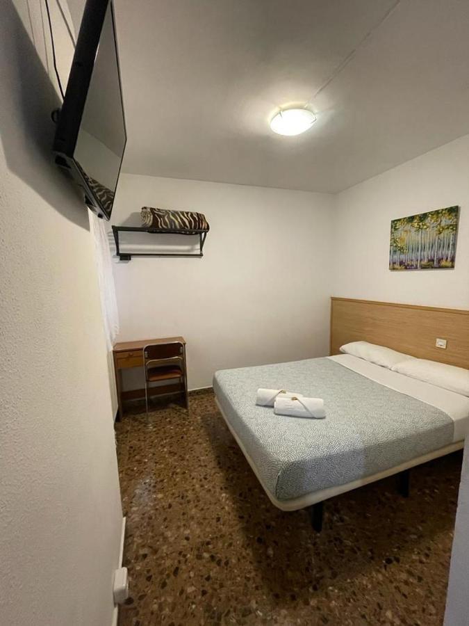 Hostal Milmarcos Сарагоса Екстер'єр фото