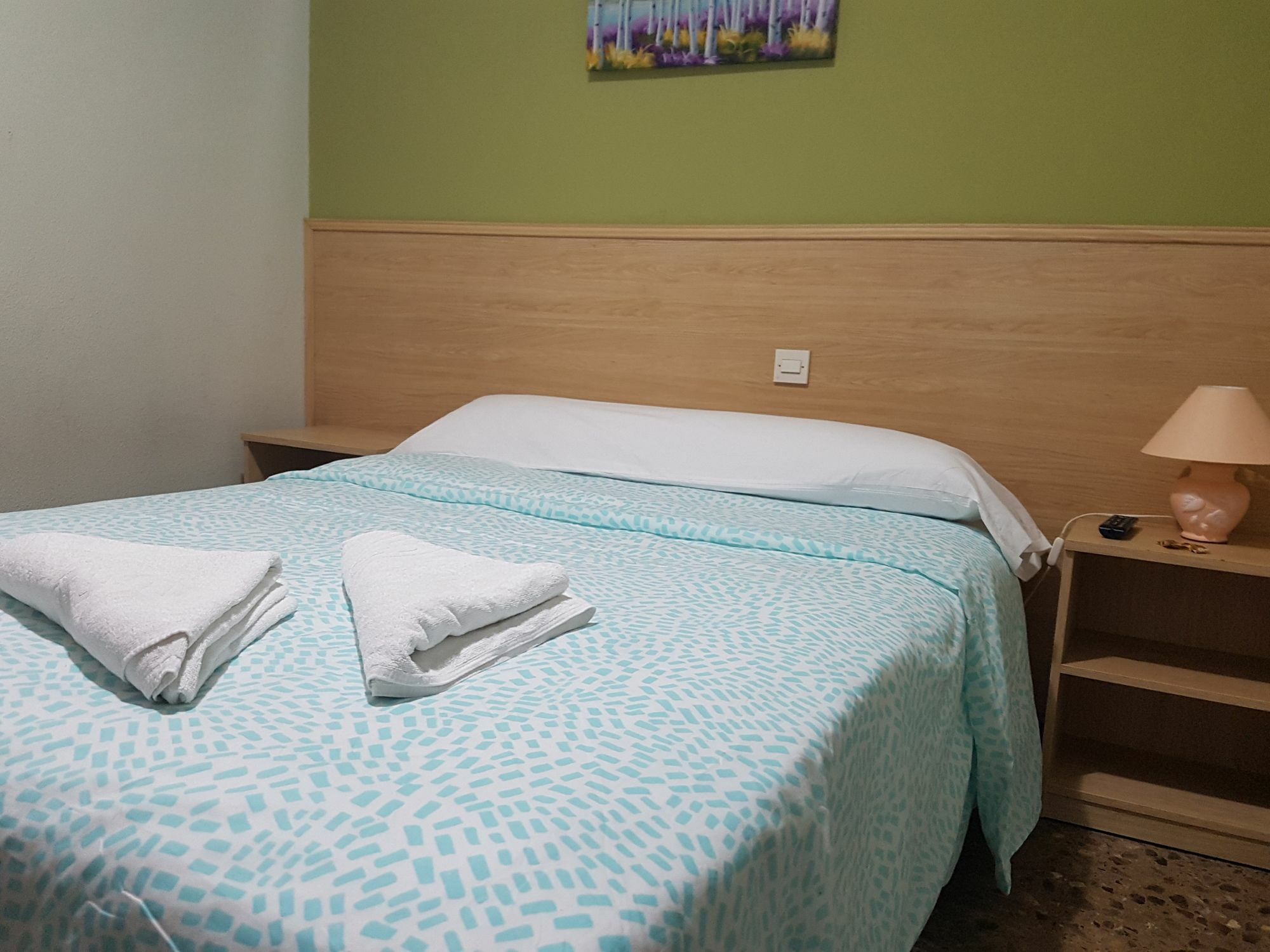 Hostal Milmarcos Сарагоса Екстер'єр фото